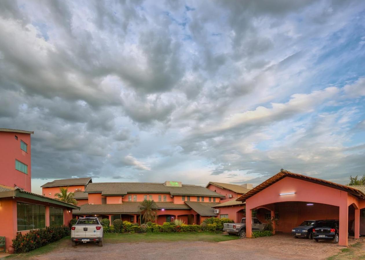 Hotel Rancho Verde Barreiras  Extérieur photo